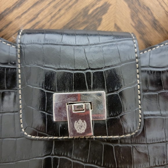Liz Claiborne Black Purse - Picture 2 of 6